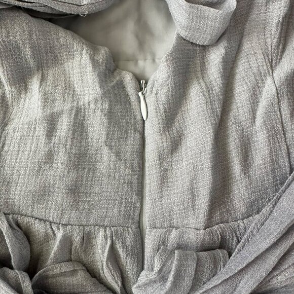 Selfie Leslie Womens gray ruffled sleeveless romper with halter tie top and back - Picture 7 of 11